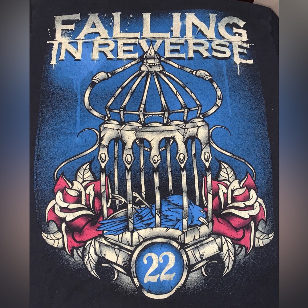 Falling in Reverse T-Shirt - Picture 3 of 3